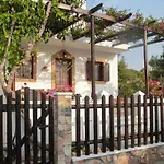 Nefeli Rhodes