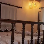 Nefeli Rhodes *