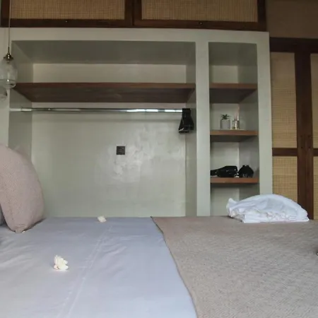 Nefeli Rhodes Архангелос