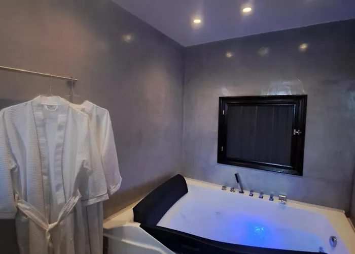 Nefeli Rhodes بيت للعطل *